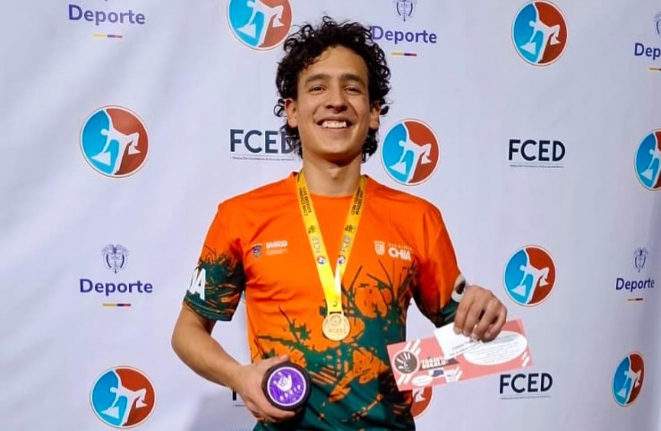 JUAN SEBASTIAN ESCALADA