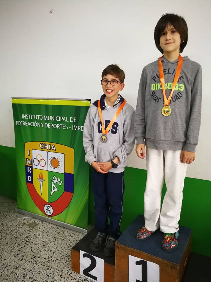 Ajedrez intercolegiados4