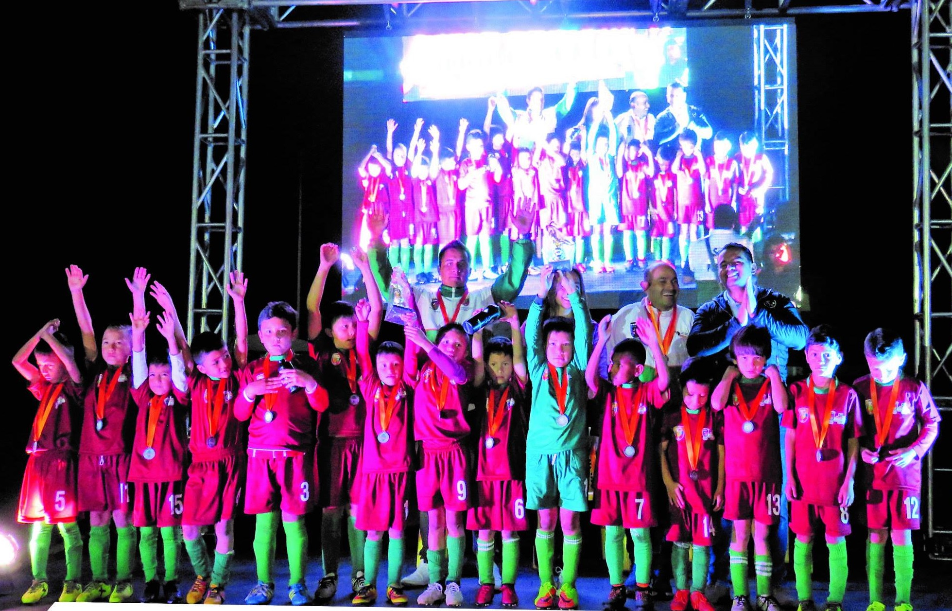 CAMPEON MUNDIALITO ASOCENTRO2