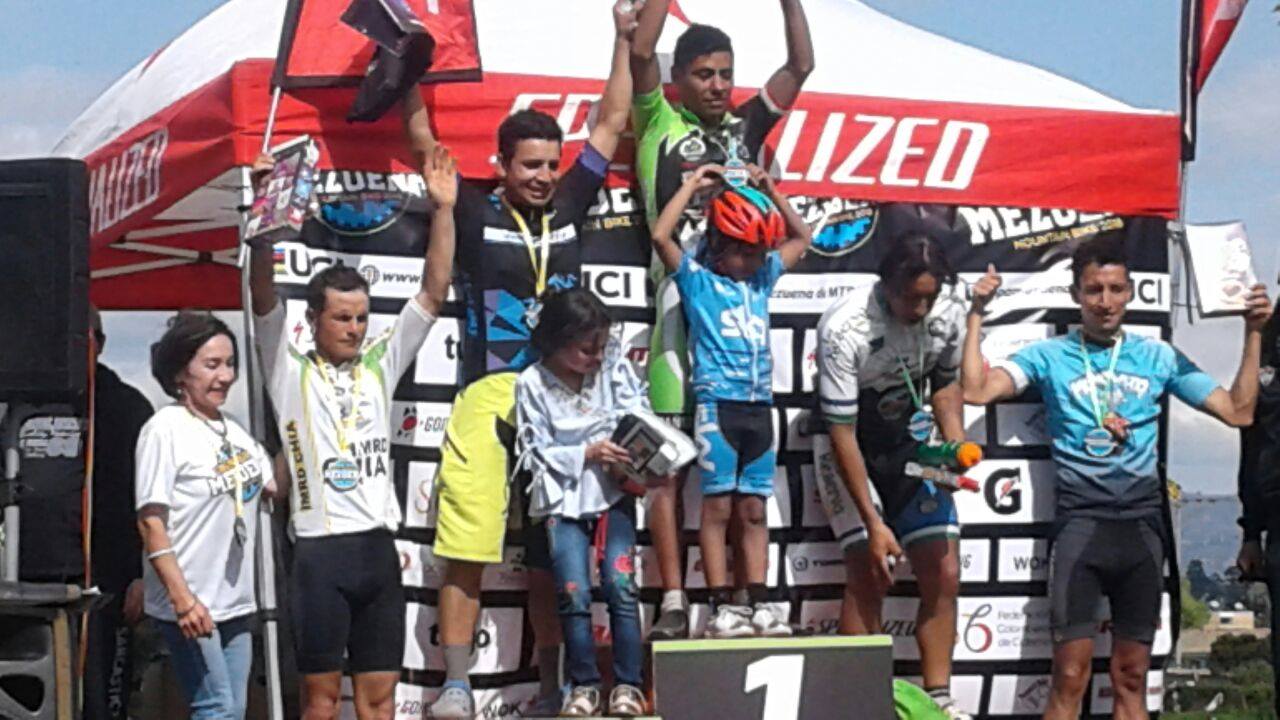 COPA MEZUENA CAJICA 6