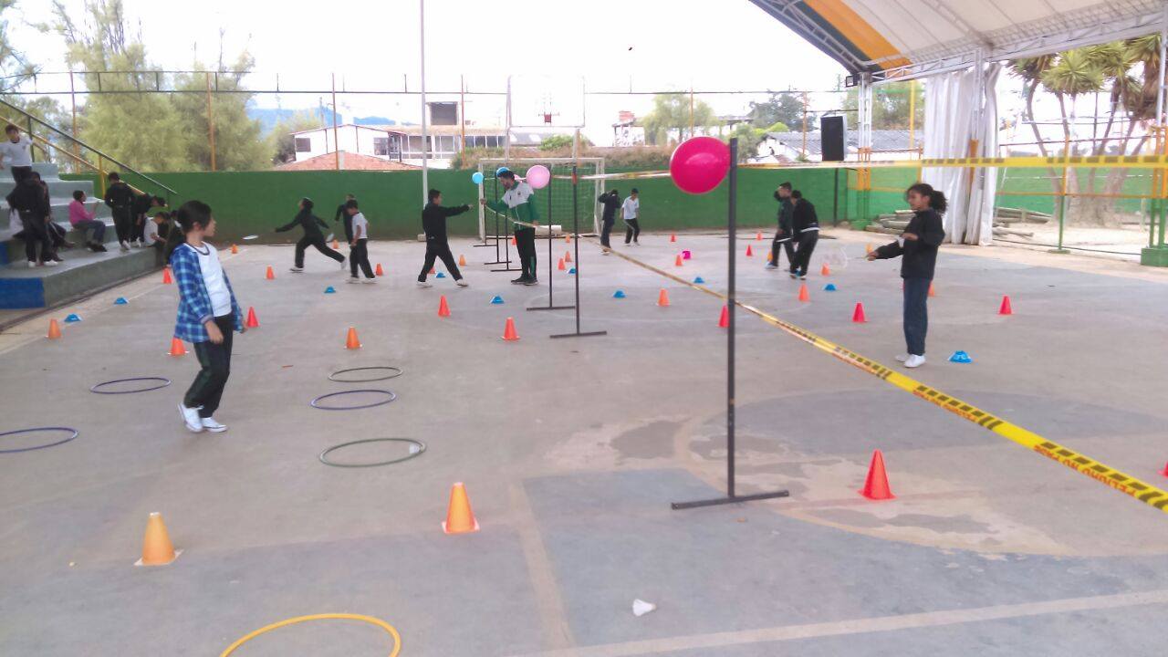 FESTIVAL BADMINTON.2