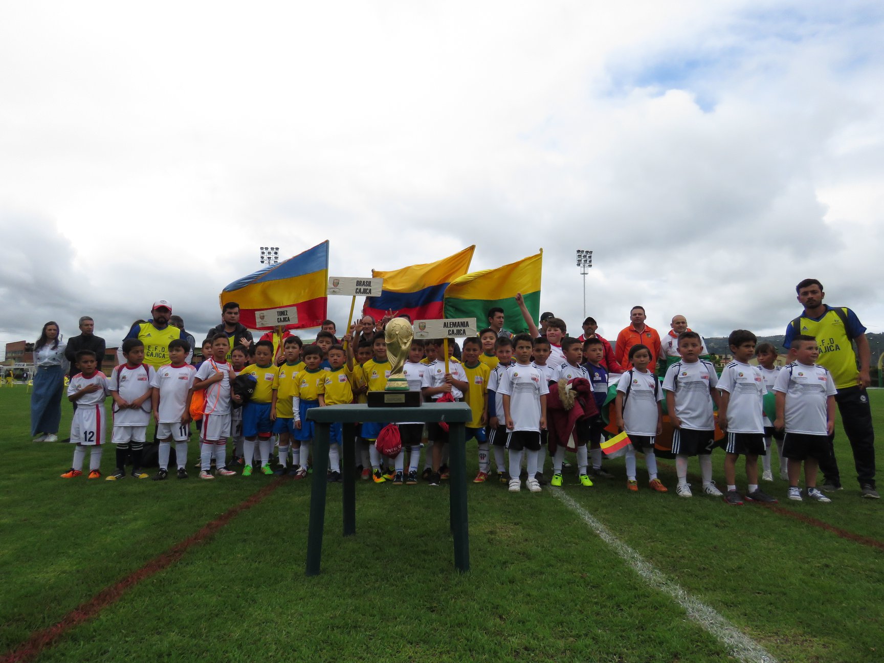INAUGURACION MUNDIALITO4