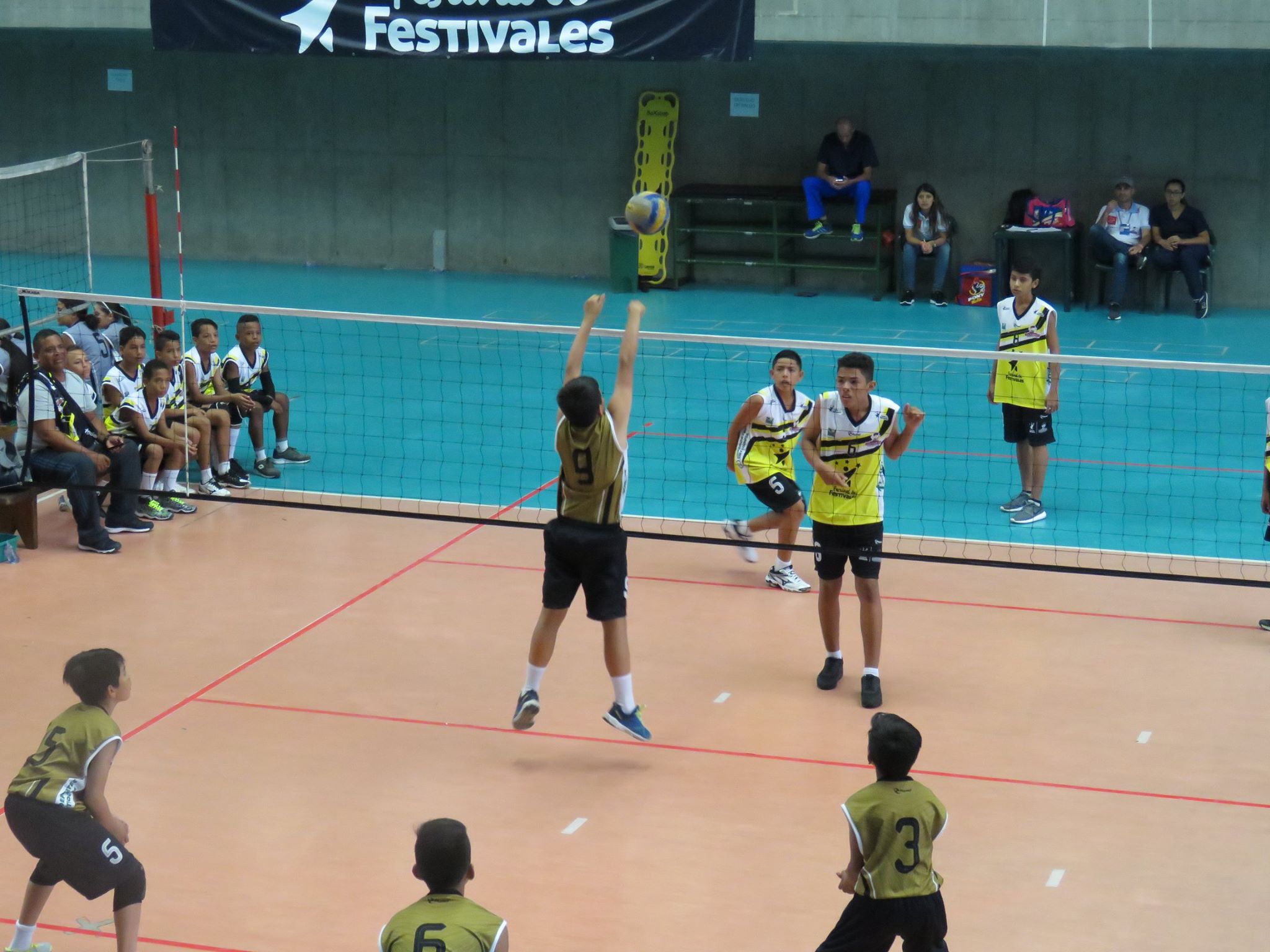 Voleibol medellin 9