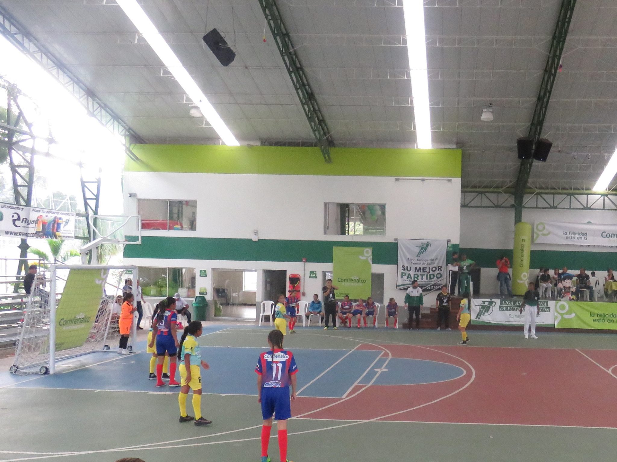 futbol salon femenino 5