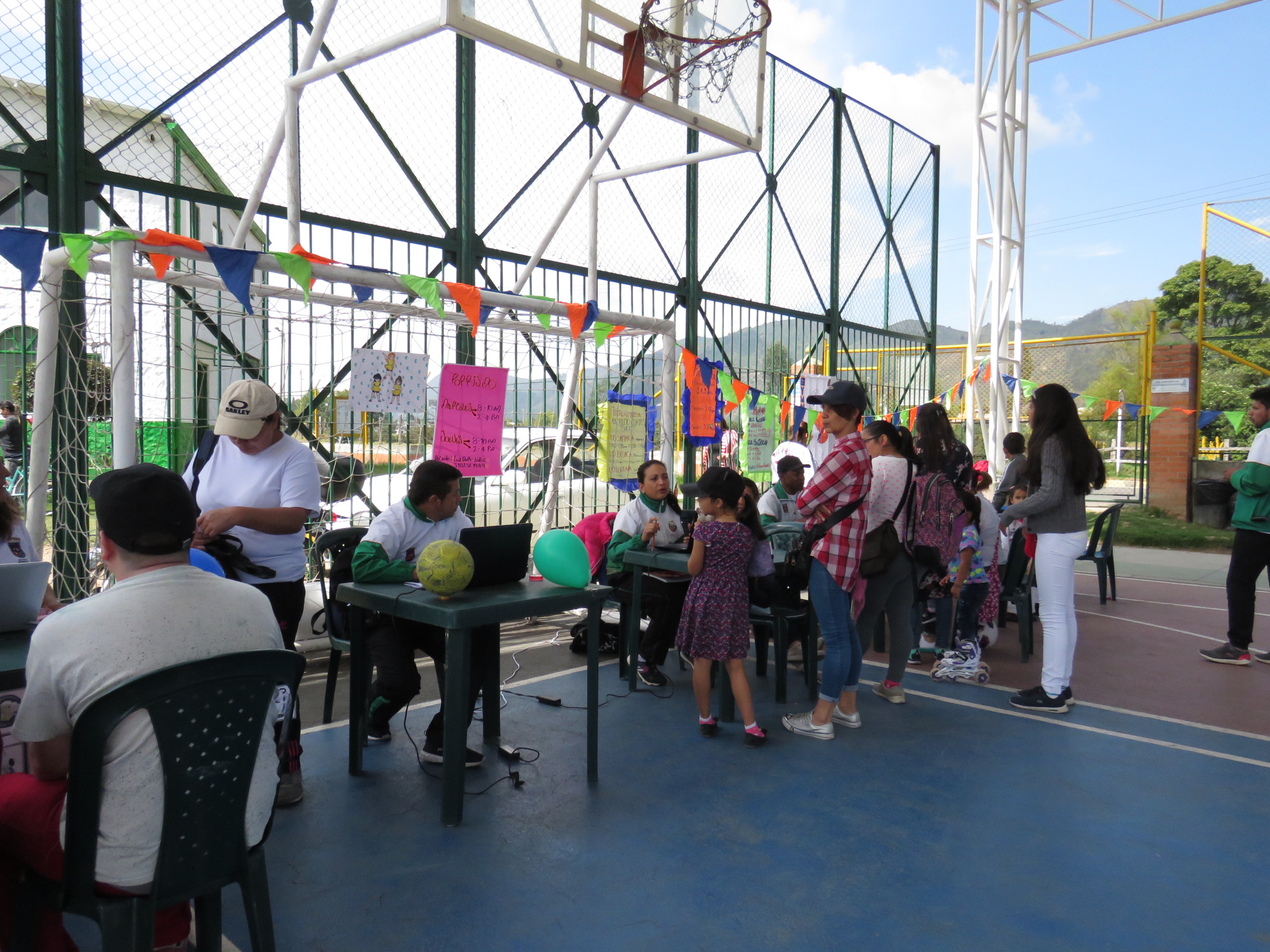 FERIA SERVICIOS LORENA RIO FRIO 33