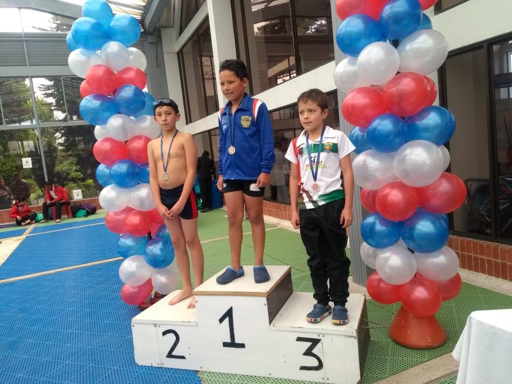 FESTIVAL NATACION UMB3