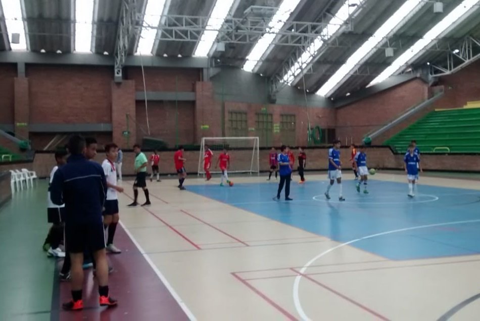 INTERCOLEGIADOS 28 MAYO FUTBOL SALAMN2