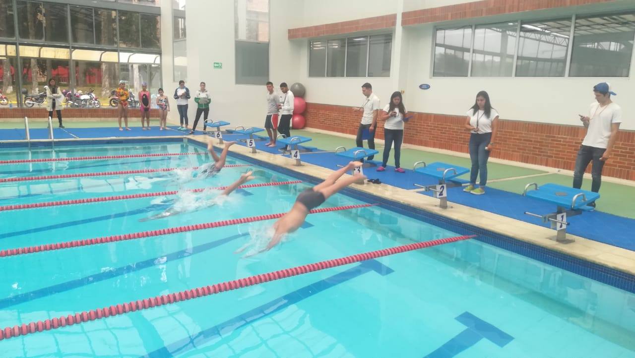 NATACION ESCOLARES2