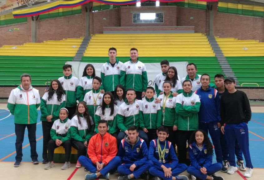 PREMIACION BADMINTON 7