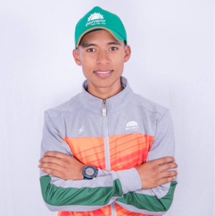 SANTIAGO HERNANDEZ ATLETA PORVENIR