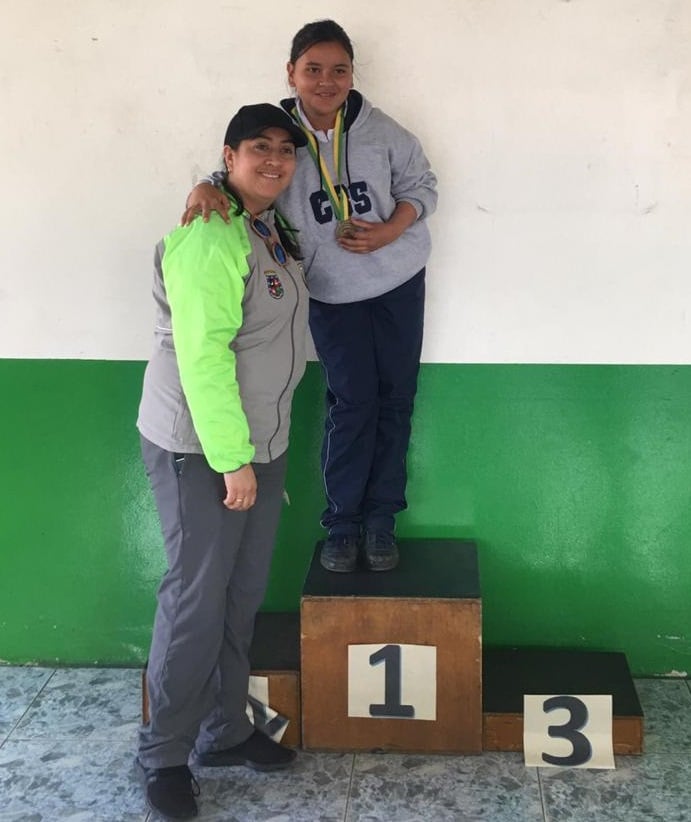 TENIS ESCOLAR2