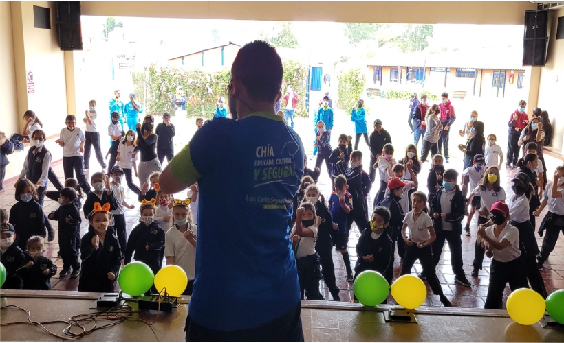 COLEGIO 1 ABRIL3