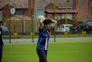 Futbol 6 de mayo A