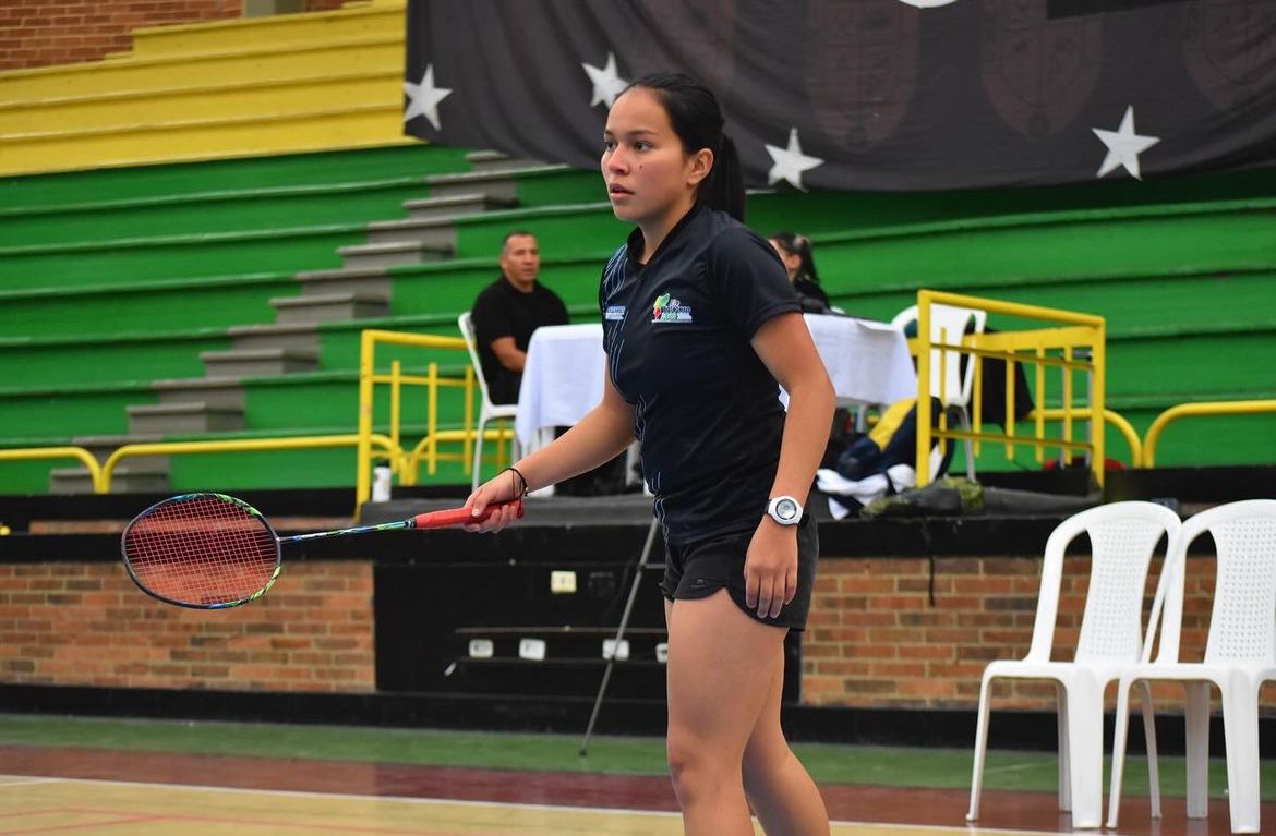 BADMINTON FEMENINA