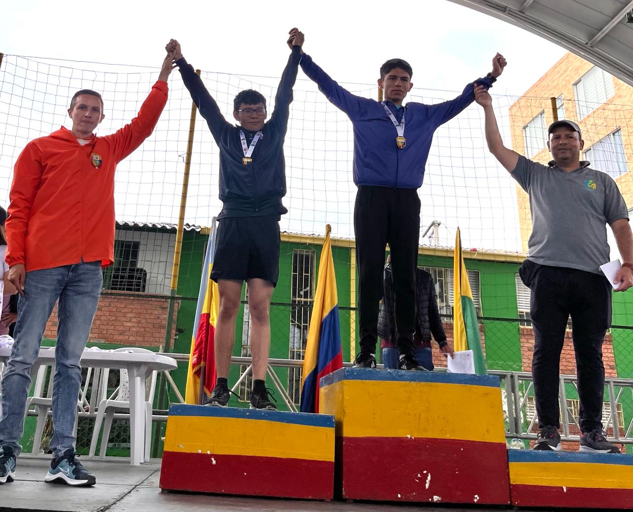 CARRERA ATLETICA PREMIACIÓN
