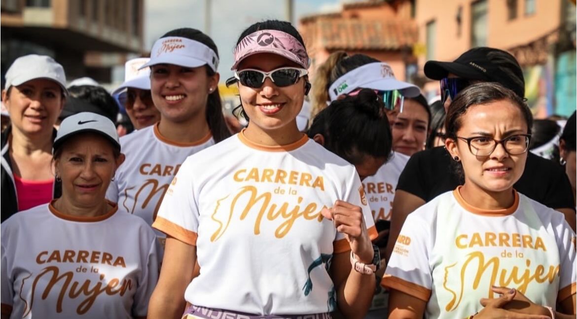 CARRERA DE LA MUJER