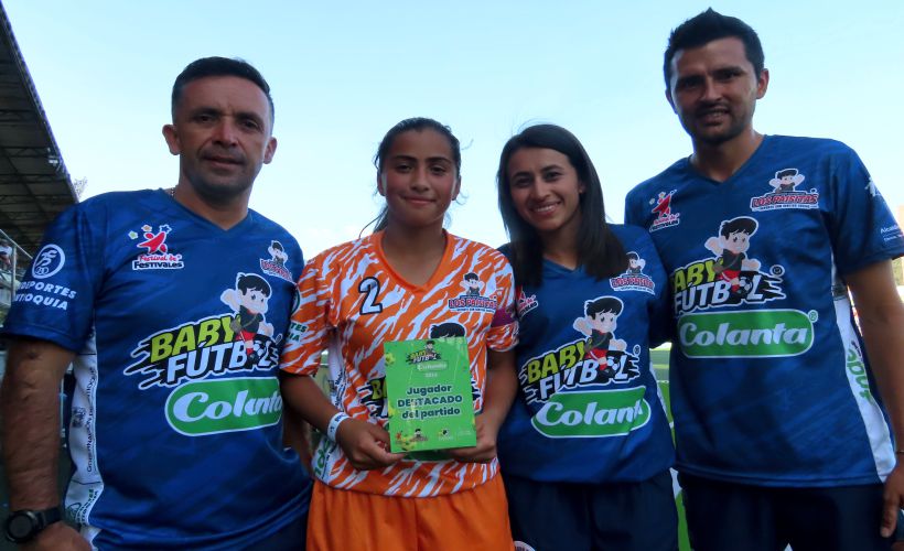 babyfutbolfemenino8enero2.jpg