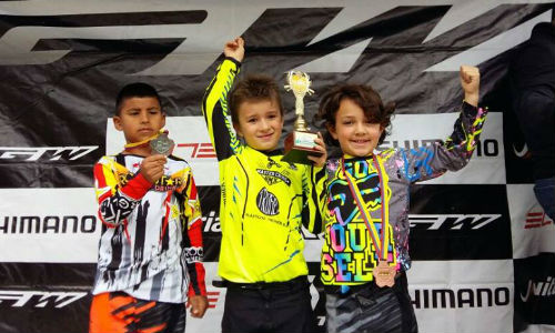bmxcampeonesubate